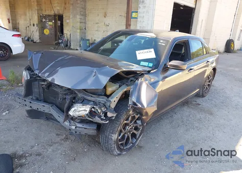 2016 Chrysler 300 300S из США, поврежденный, VIN 2C3CCAGG5GH136261